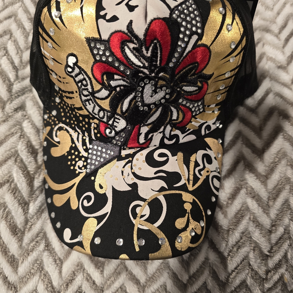 Black and Gold Embroidered Women's Hat